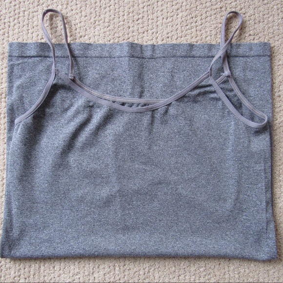 Ingrid & Isabel Tops - 3/$20 Ingrid & Isabel seamless cami mat tank S/M